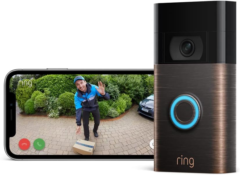 Een 1080p HD-videodeurbel waarmee je via je telefoon, tablet of pc kunt zien, horen, en spreken met wie er voor je deur staat.
Een vernieuwde versie van de originele Ring Video Doorbell, met verbeterde bewegingsdetectie en scherper nachtzicht.
Ontvang dir